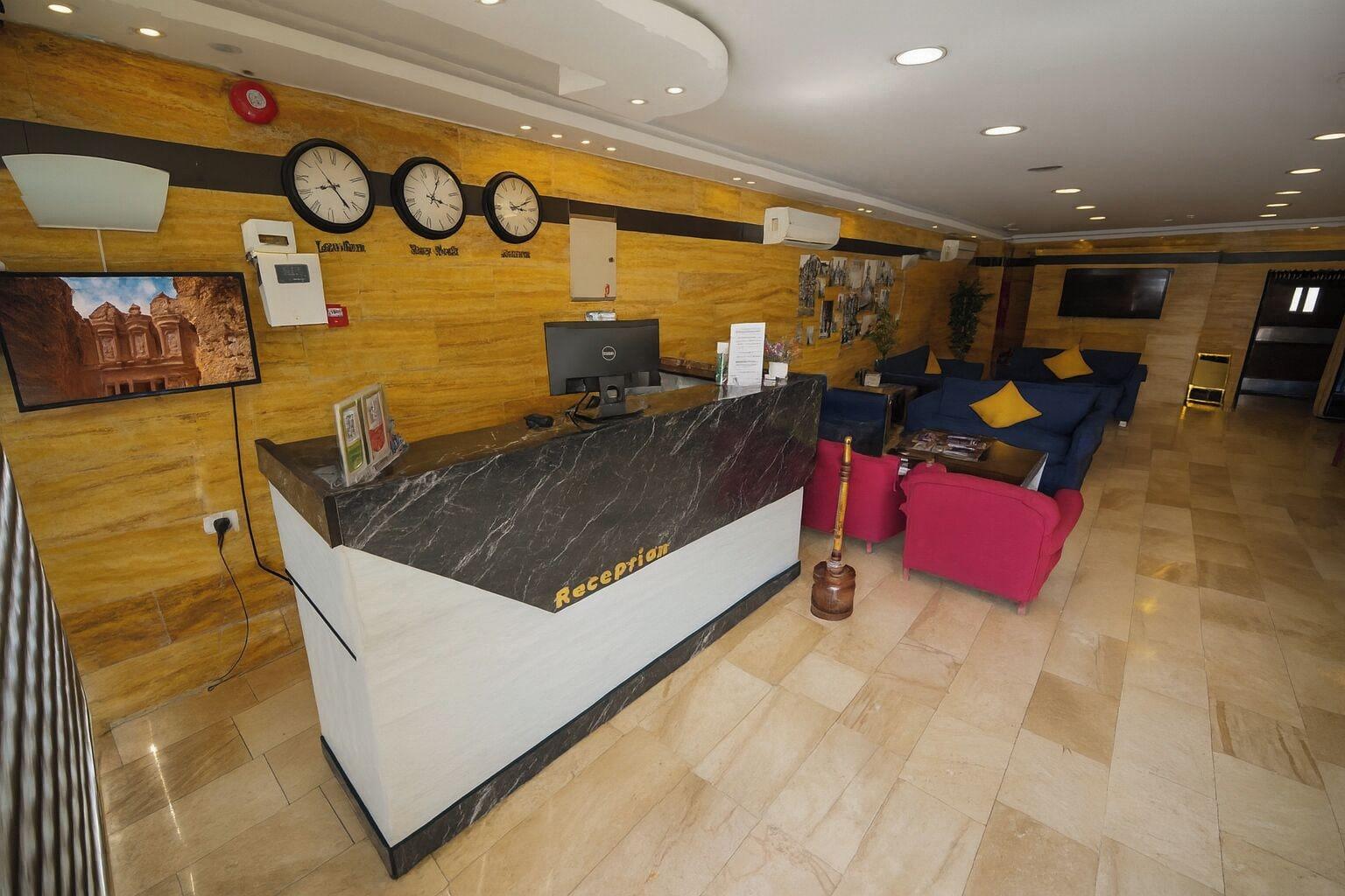 Vista Lobby Corner View Hotel – Petra