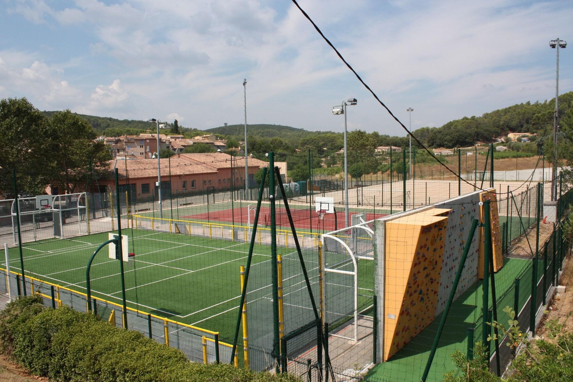 Instalaciones Recreativas Le Clos des Médiévales