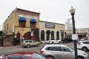 Alojamiento - Red Garter Inn