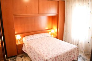 Alquiler Vacacional - Sol apartment ideal for large families and to visit the Monasterio de Piedra.