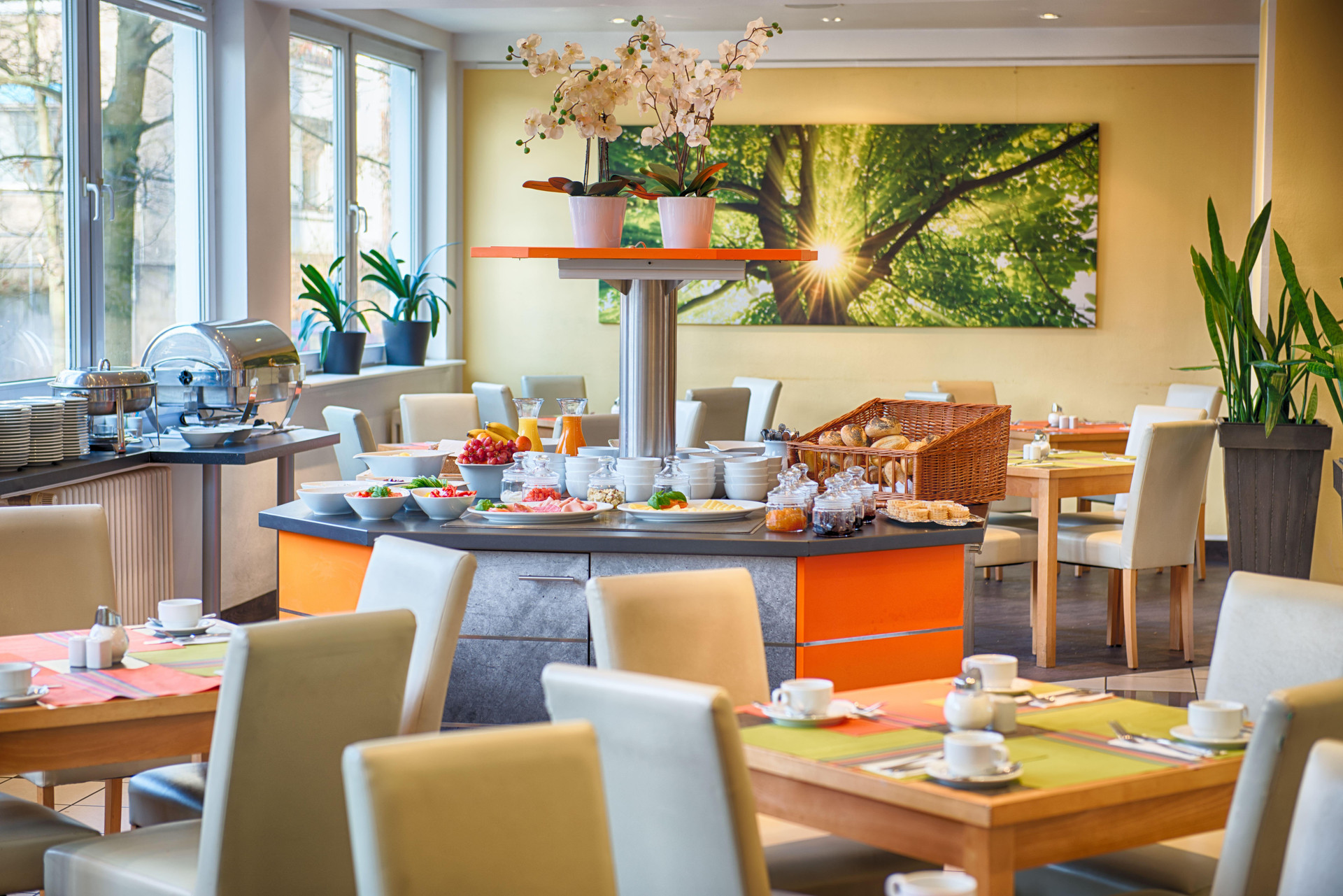 Restaurant enjoy hostel Berlin City West
