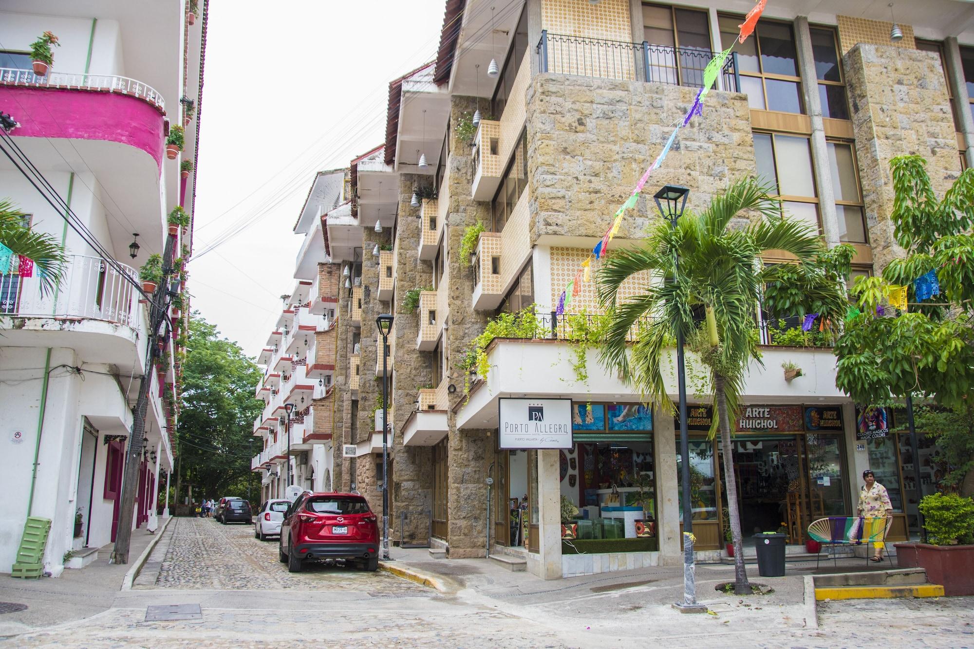 Vista Exterior Hotel Porto Allegro - Near Malecon