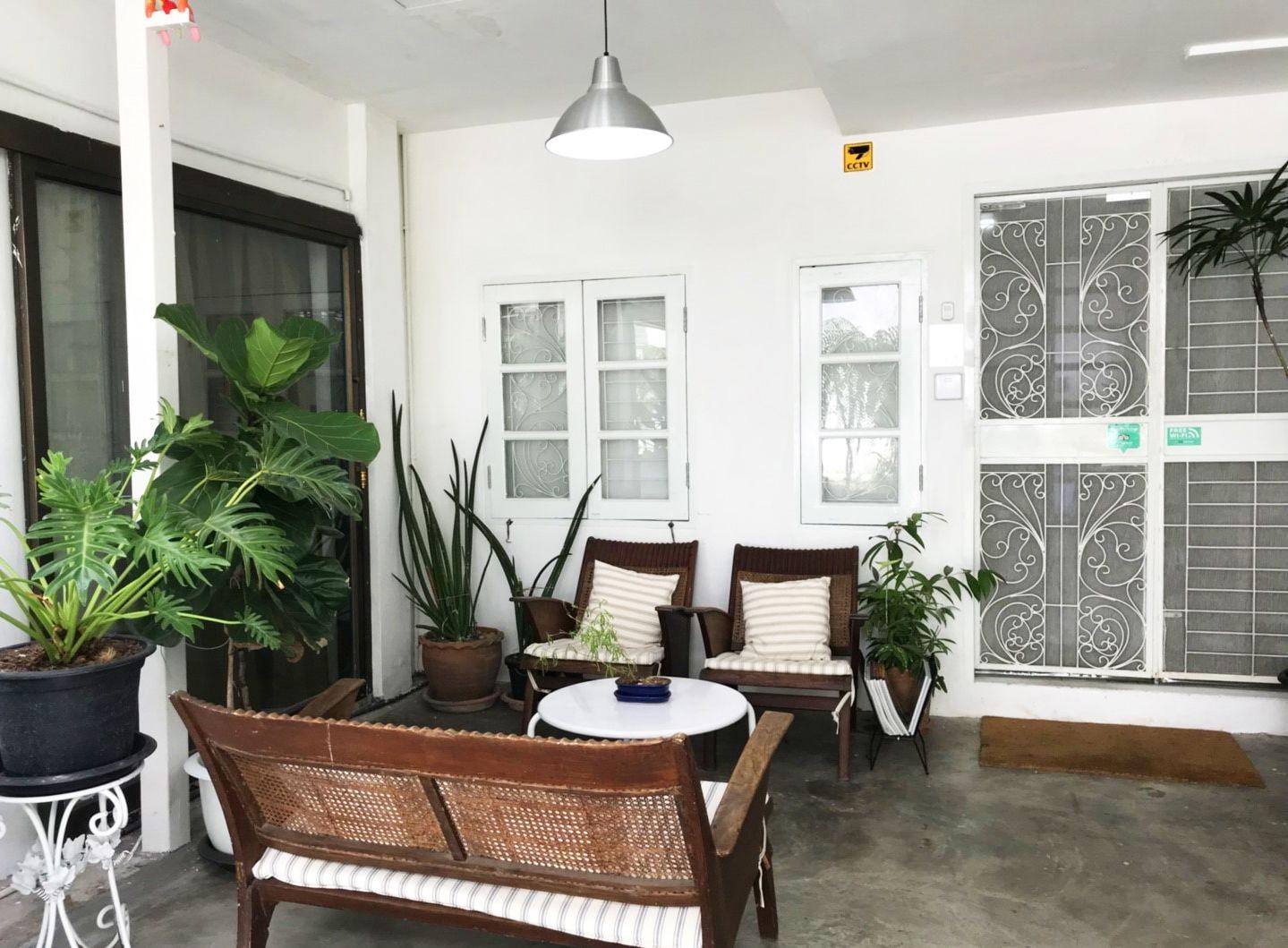 Vista Lobby 12/14 HOME Studio