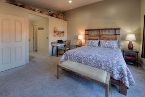 Alquiler Vacacional - 2 King Beds, Amazing Views, Pool-seasonal & Hot tub-year round