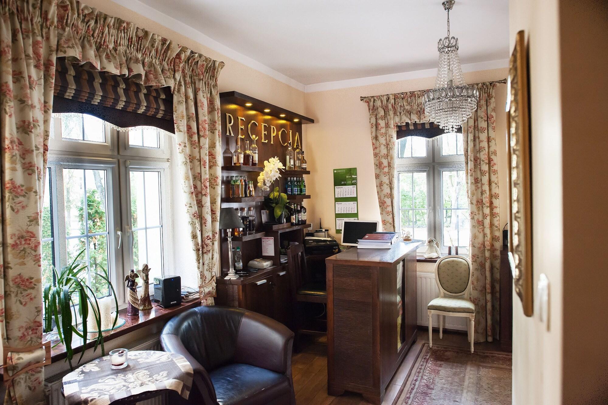 Vista Lobby Hotel Jozefina