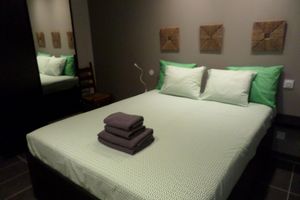 Alquiler Vacacional - Villa Loregano Provence Gorges Verdon, heated pool -airco , wifi ,14 people.
