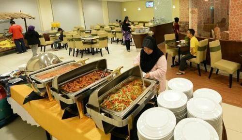 Restaurant Grand Puteri Hotel