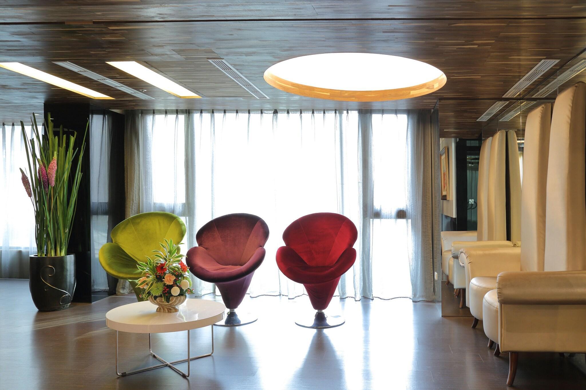 Vista Lobby In One City Inn