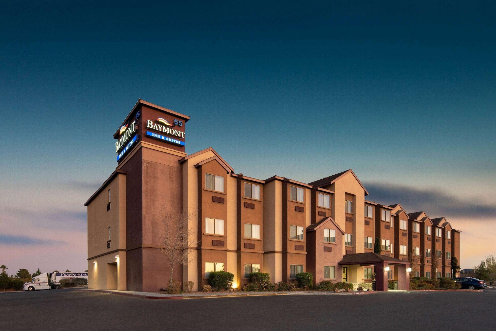 Vista Exterior Baymont by Wyndham Las Vegas South Strip