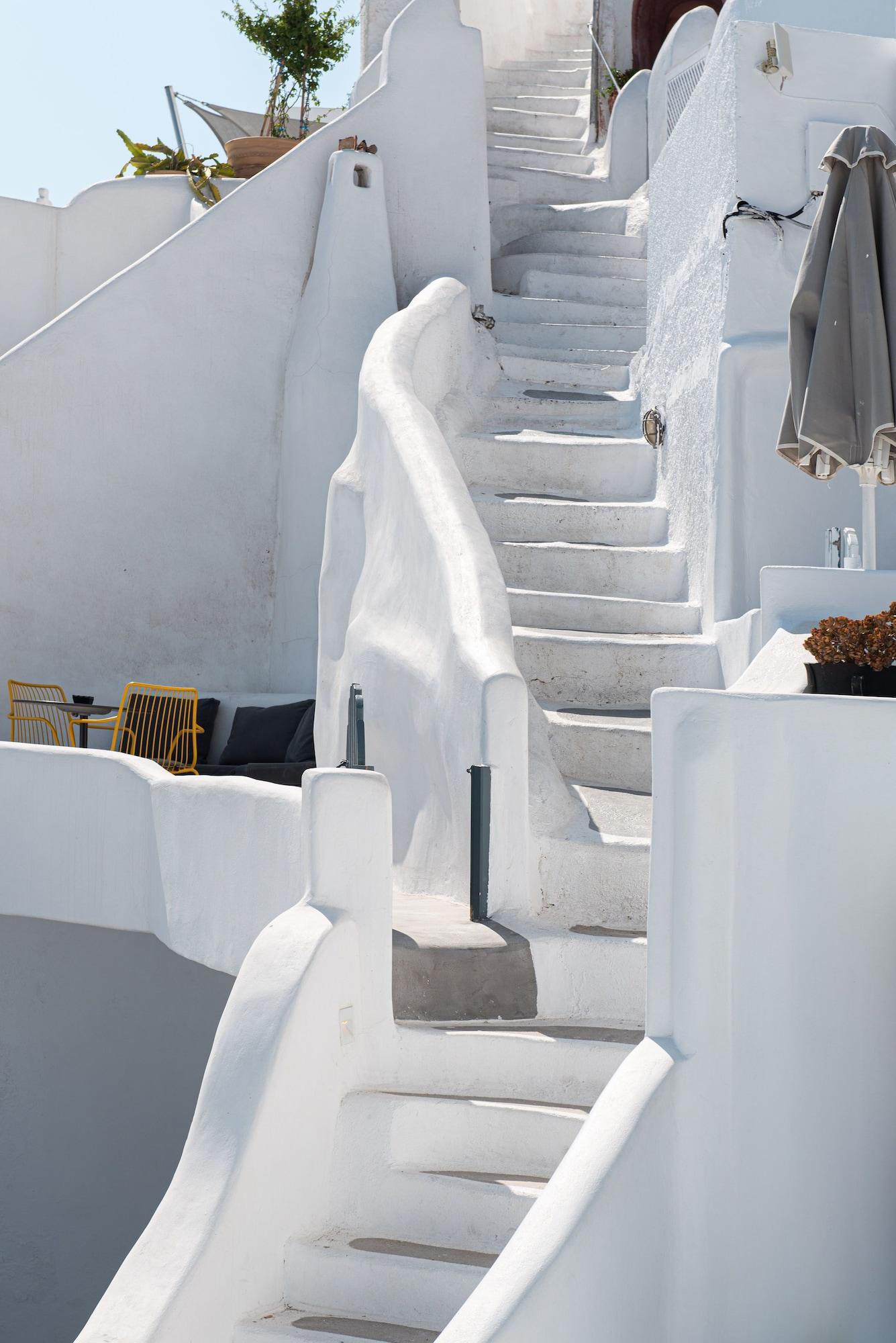 Varios Oia Spirit Boutique Residences