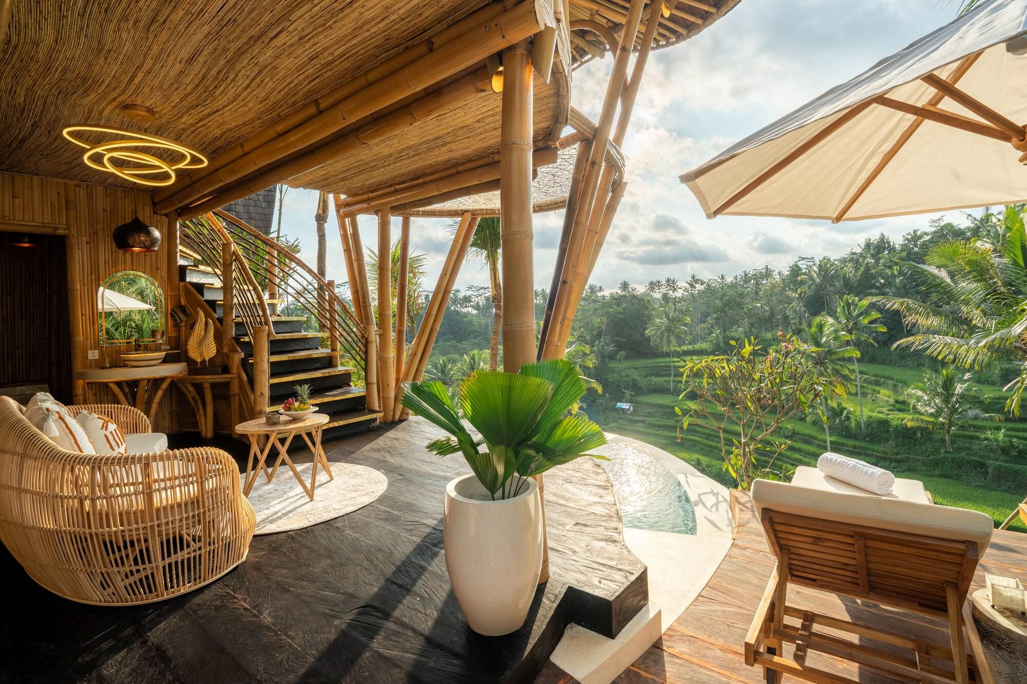 Vista Exterior Bambootel Sawah View