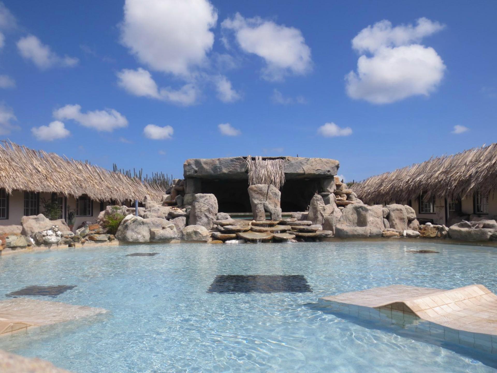 Vista Piscina Club Arias