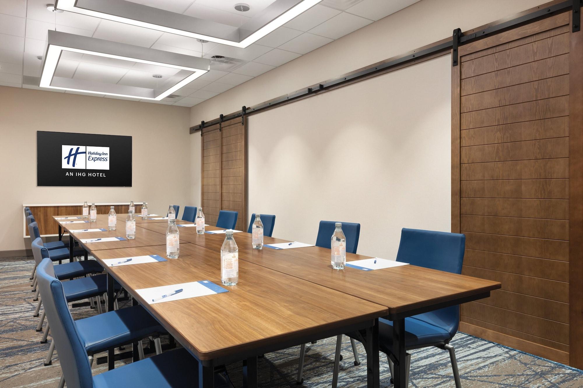 Sala de Reuniones Holiday Inn Express Cape Canaveral by IHG
