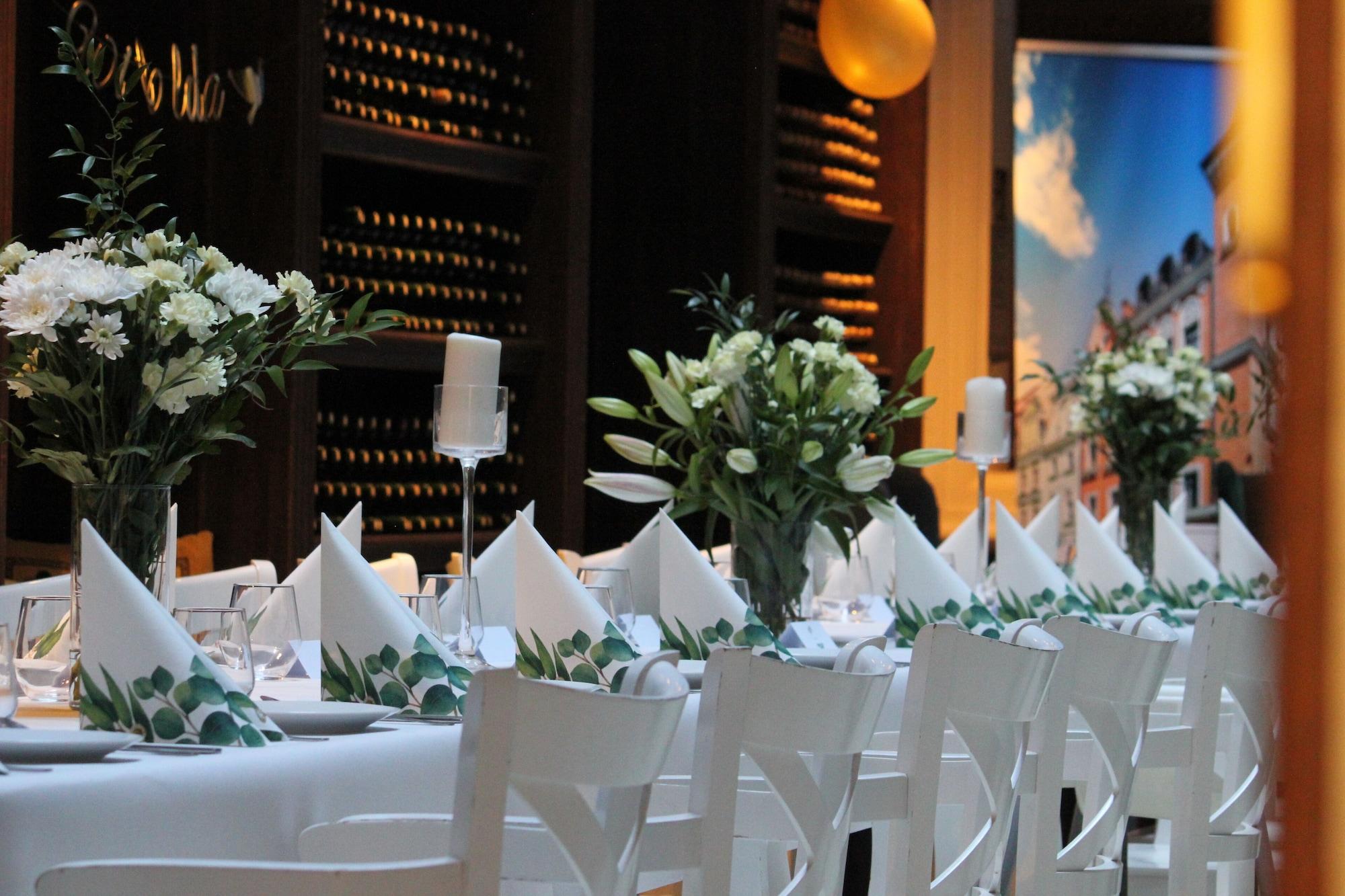 Sala de Reuniones Palazzo Rosso Old Town