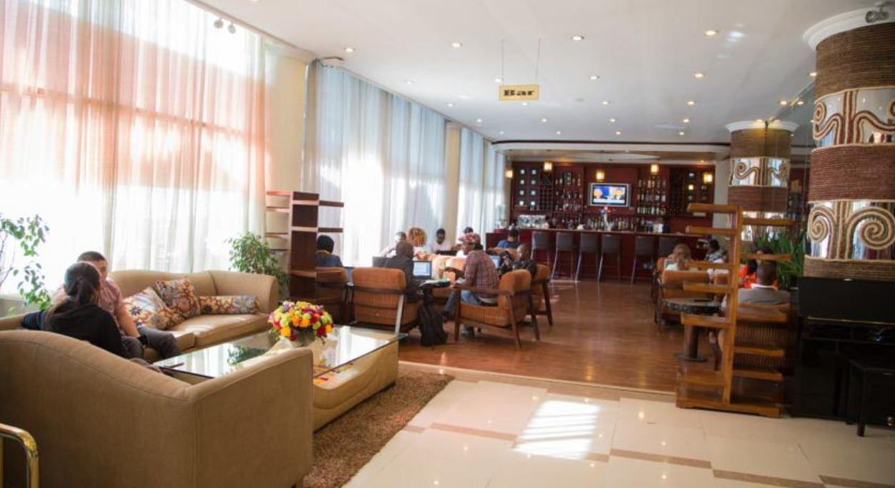 Bar/Salón Jupiter International Hotel Bole