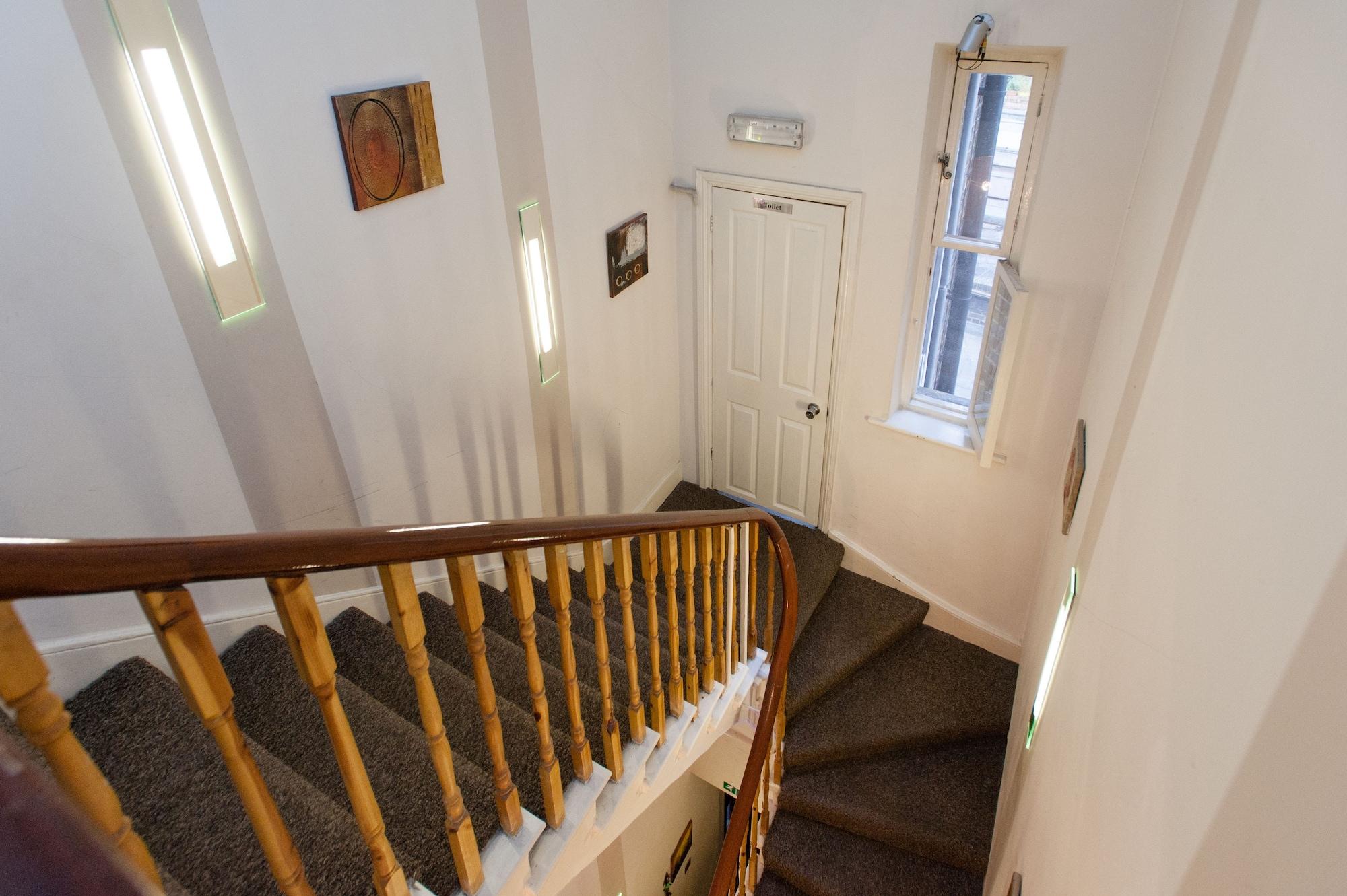 Vista Lobby Newmarket Ale House – Hotel & Restaurant