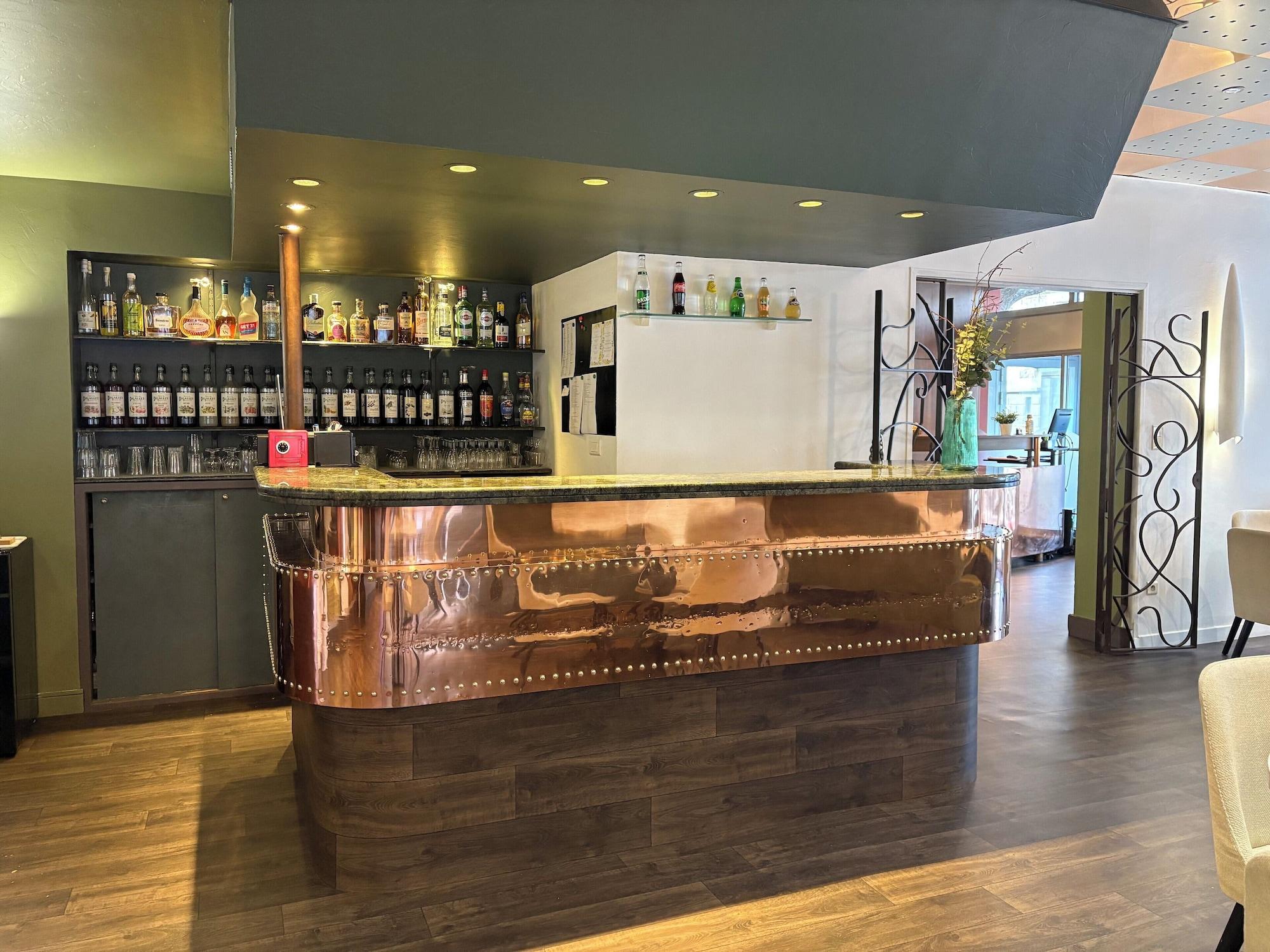 Bar/Salón Hôtel Chris'tel