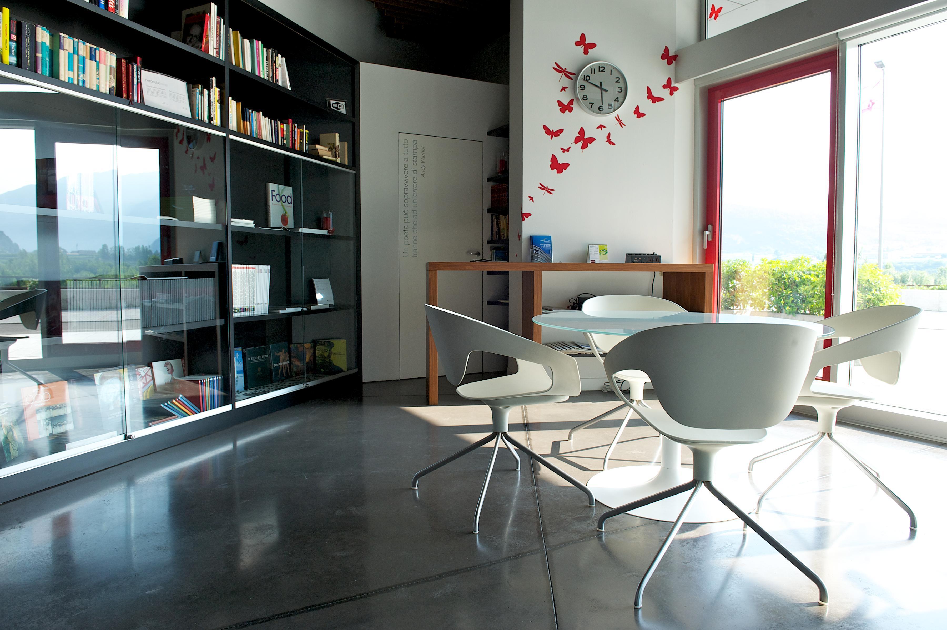 Vista Lobby Mercure Nerocubo Rovereto