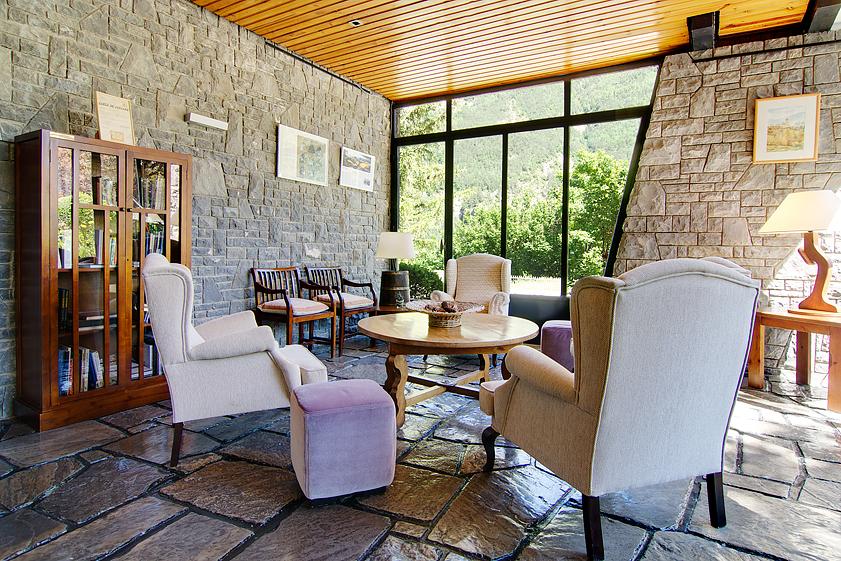 Vista Lobby Silken Ordesa