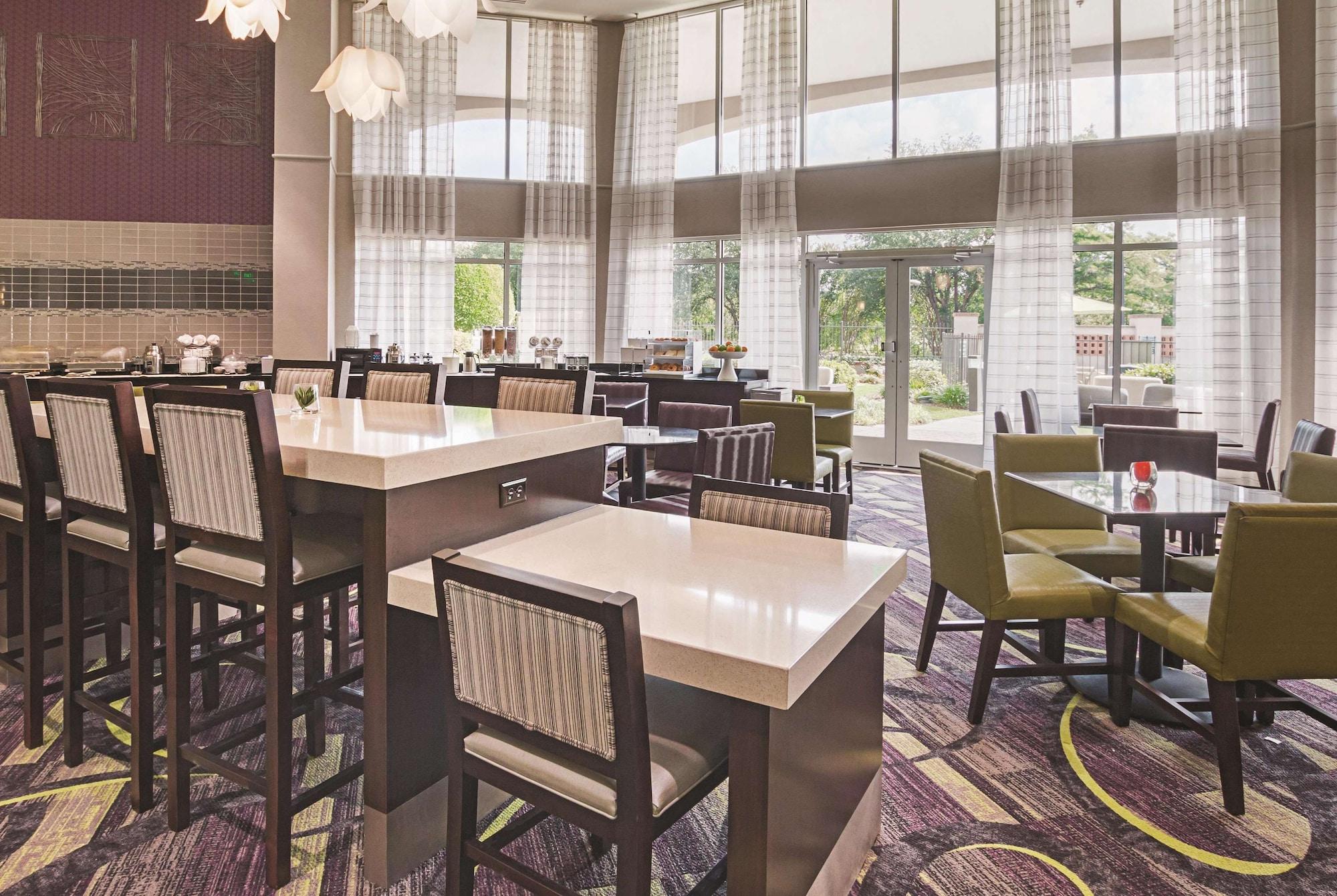 Restaurant La Quinta Inn & Suites by Wyndham Fort Worth North
