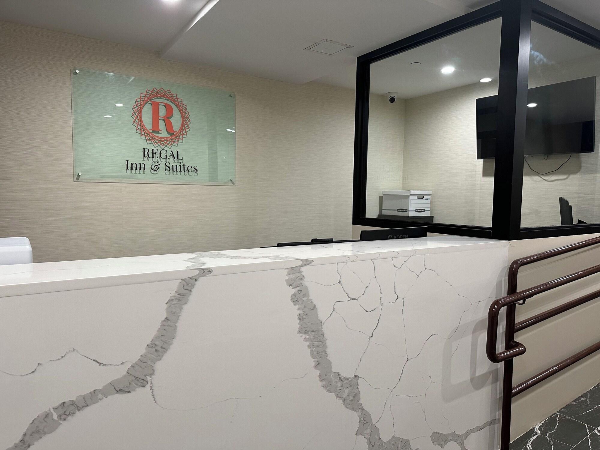 Vista Lobby Regal Inn & Suites New York LaGuardia Hotel