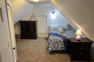 Alquiler Vacacional - Cozy Chic of Cheboygan: Hot Tub, Tanning Bed, Massage Chair, Walk Everywhere!
