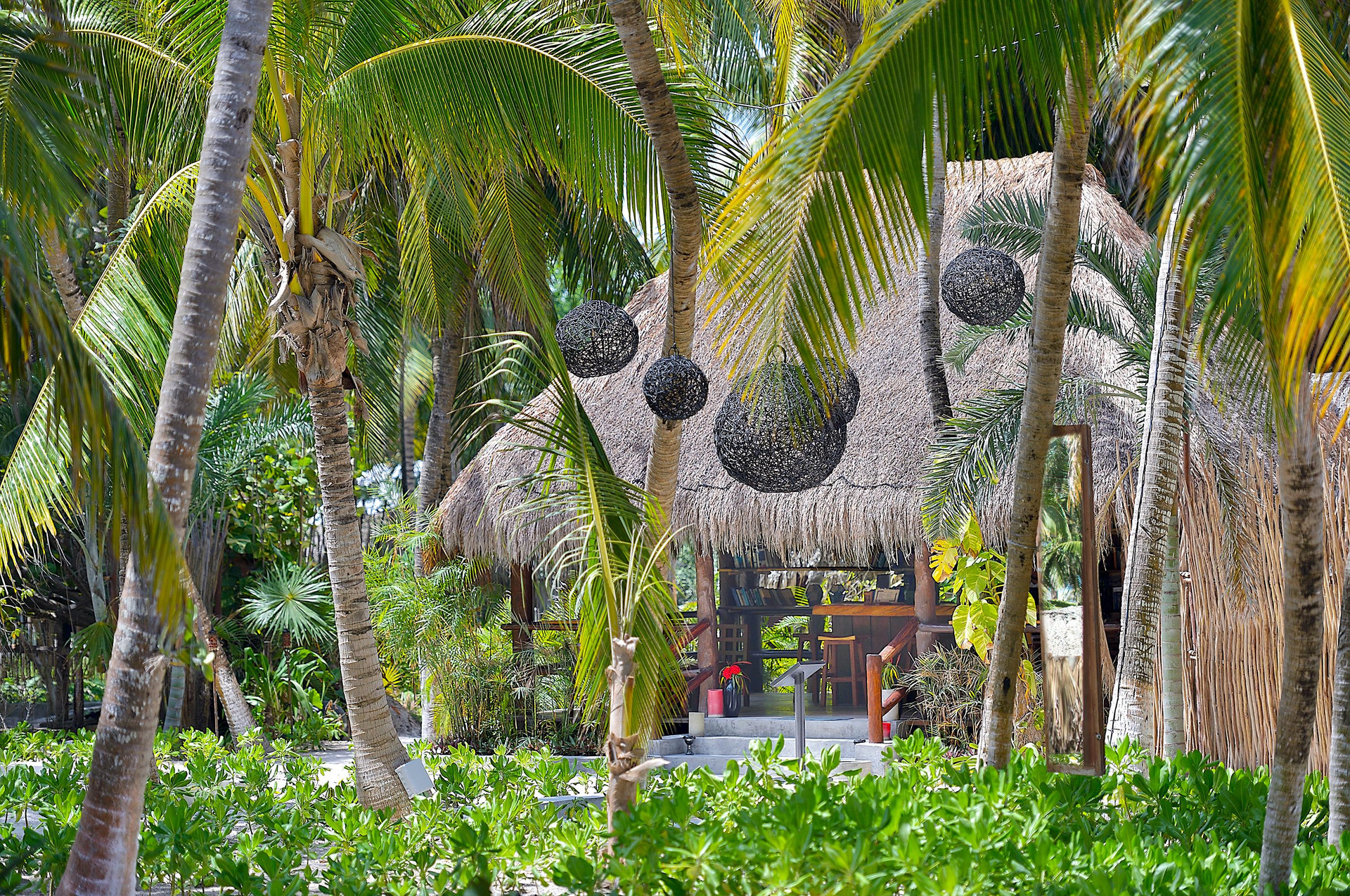 Corredores / Escaleras Hotel Maya Tulum