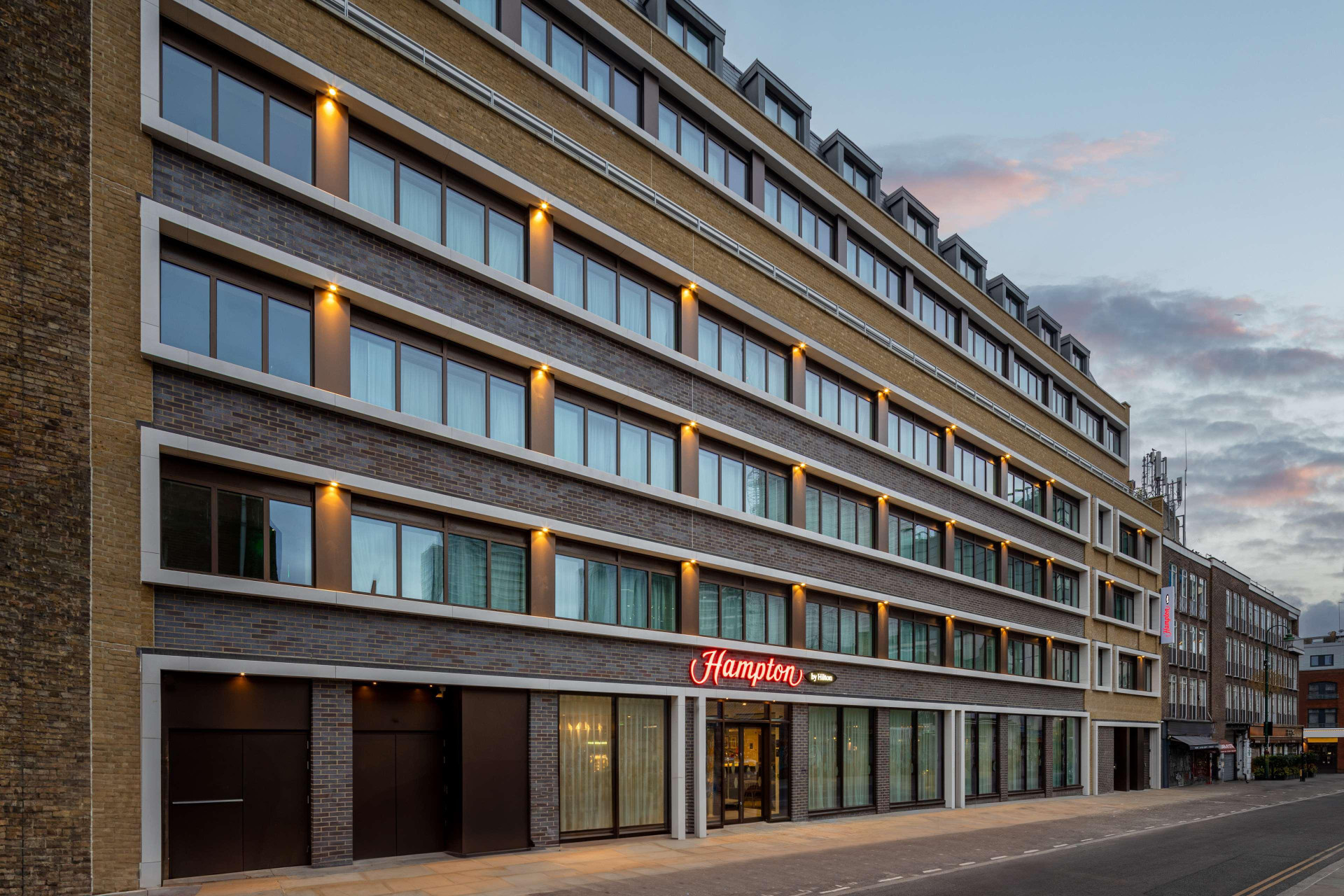 Vista Exterior Hampton by Hilton London City