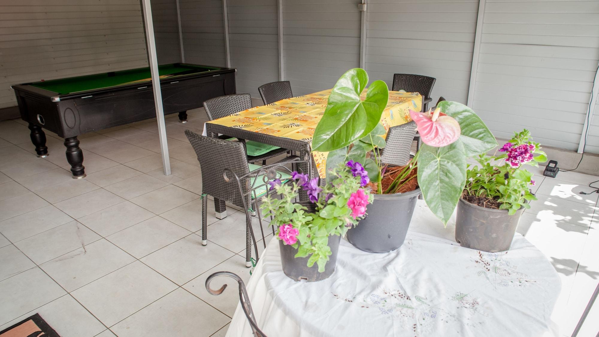 Vista Lobby la cariole