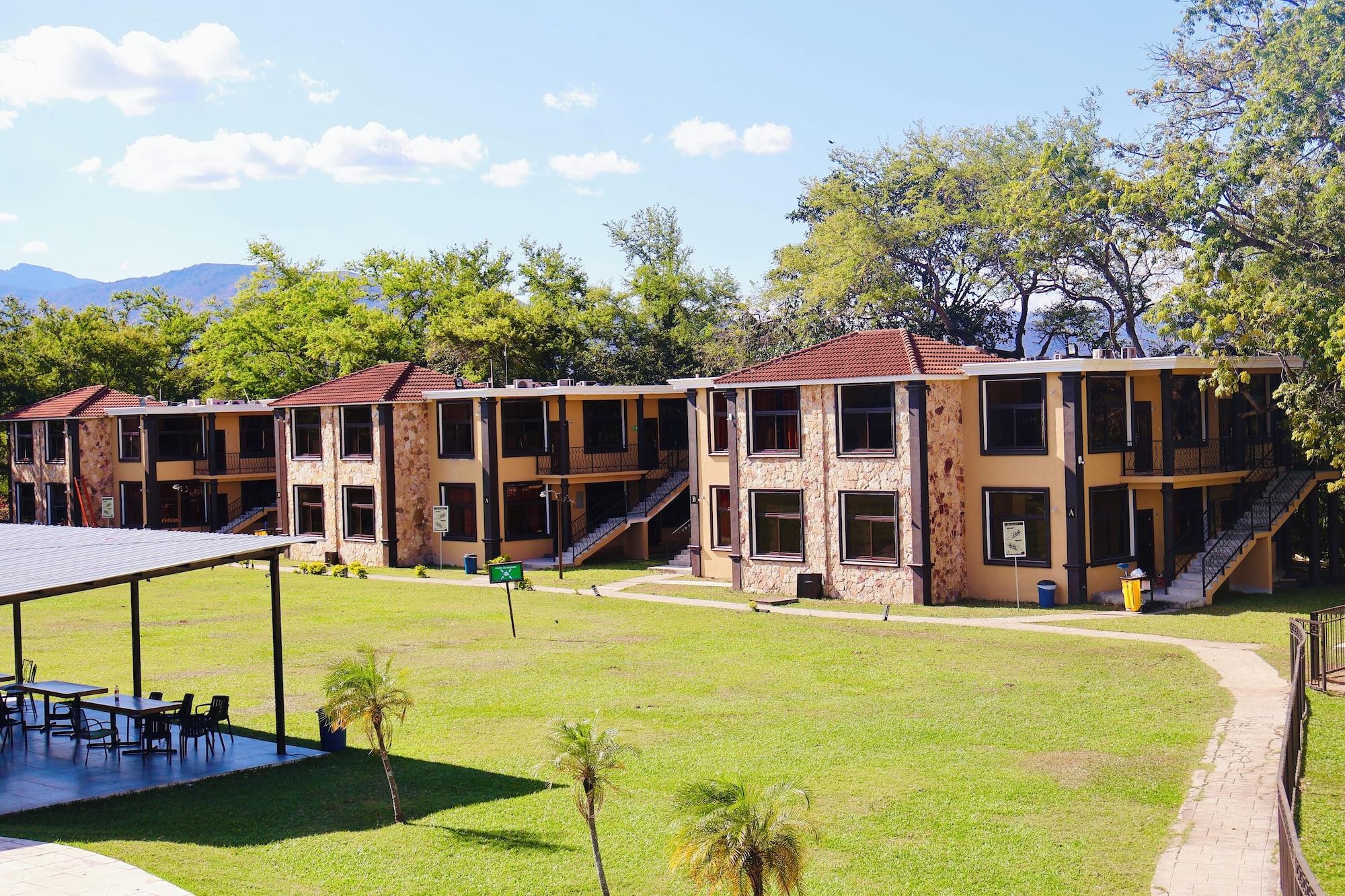 Vista Exterior Grand Caporal Hotel