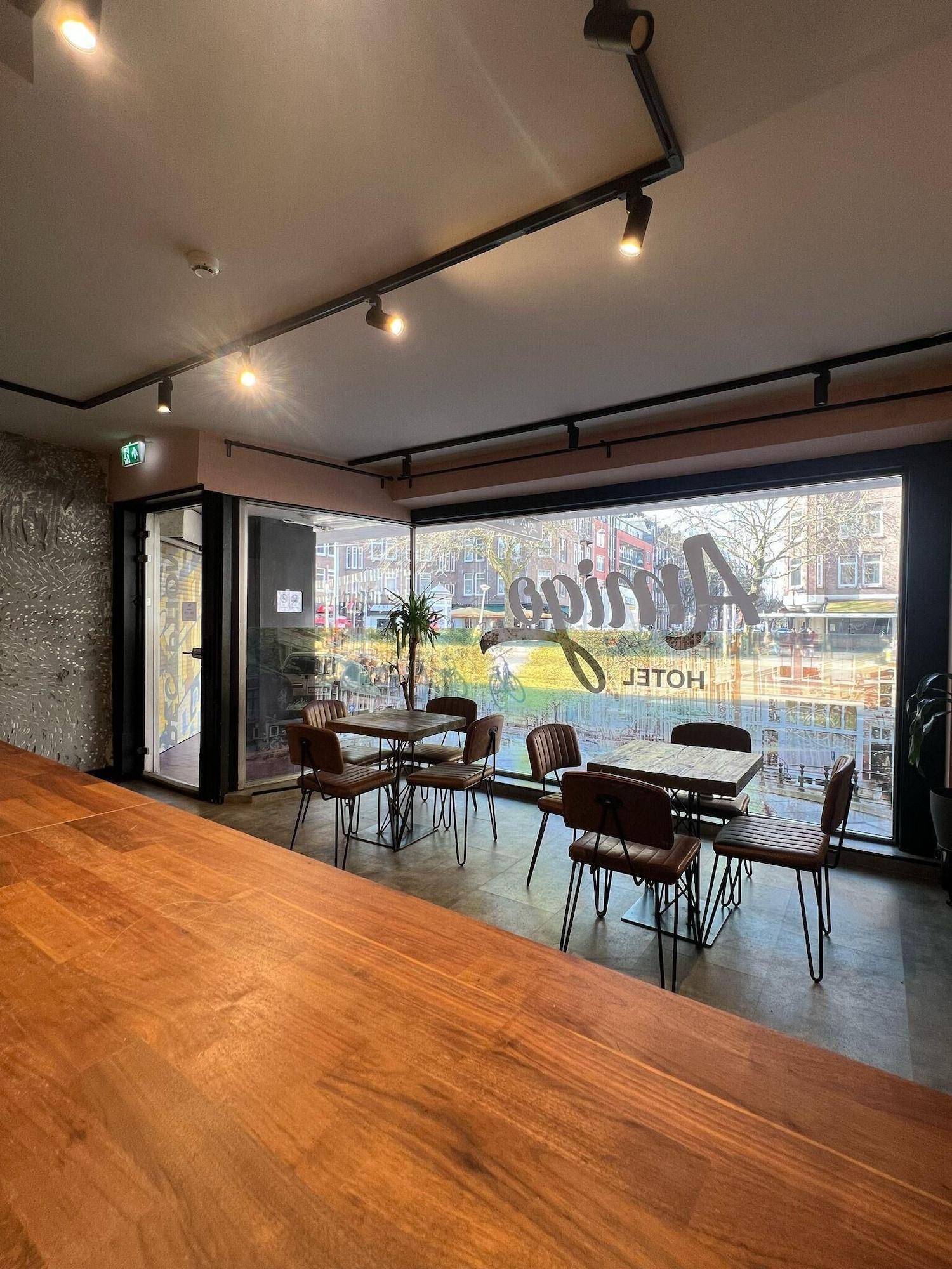 Comodidades del Alojamiento Amigo Hotel