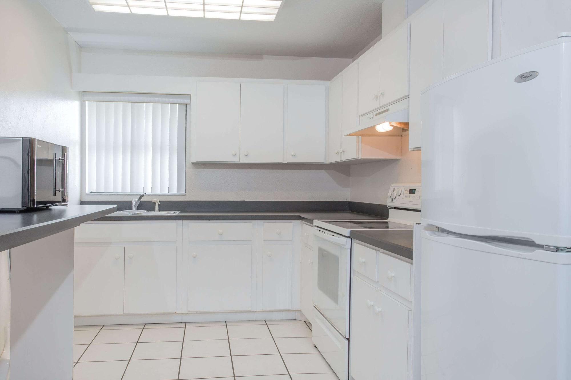 Set de Habitación Knights Inn Arcadia