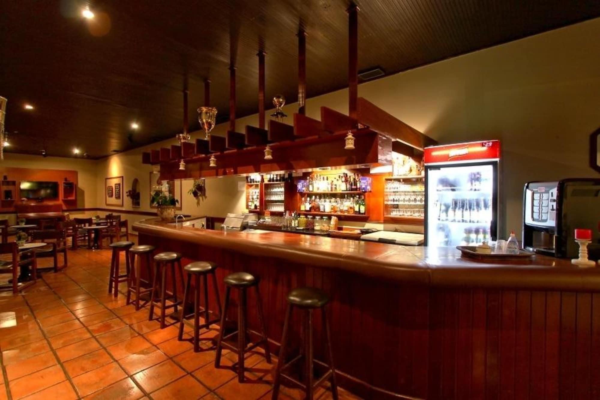 Bar/Salón Hotel Mantovani