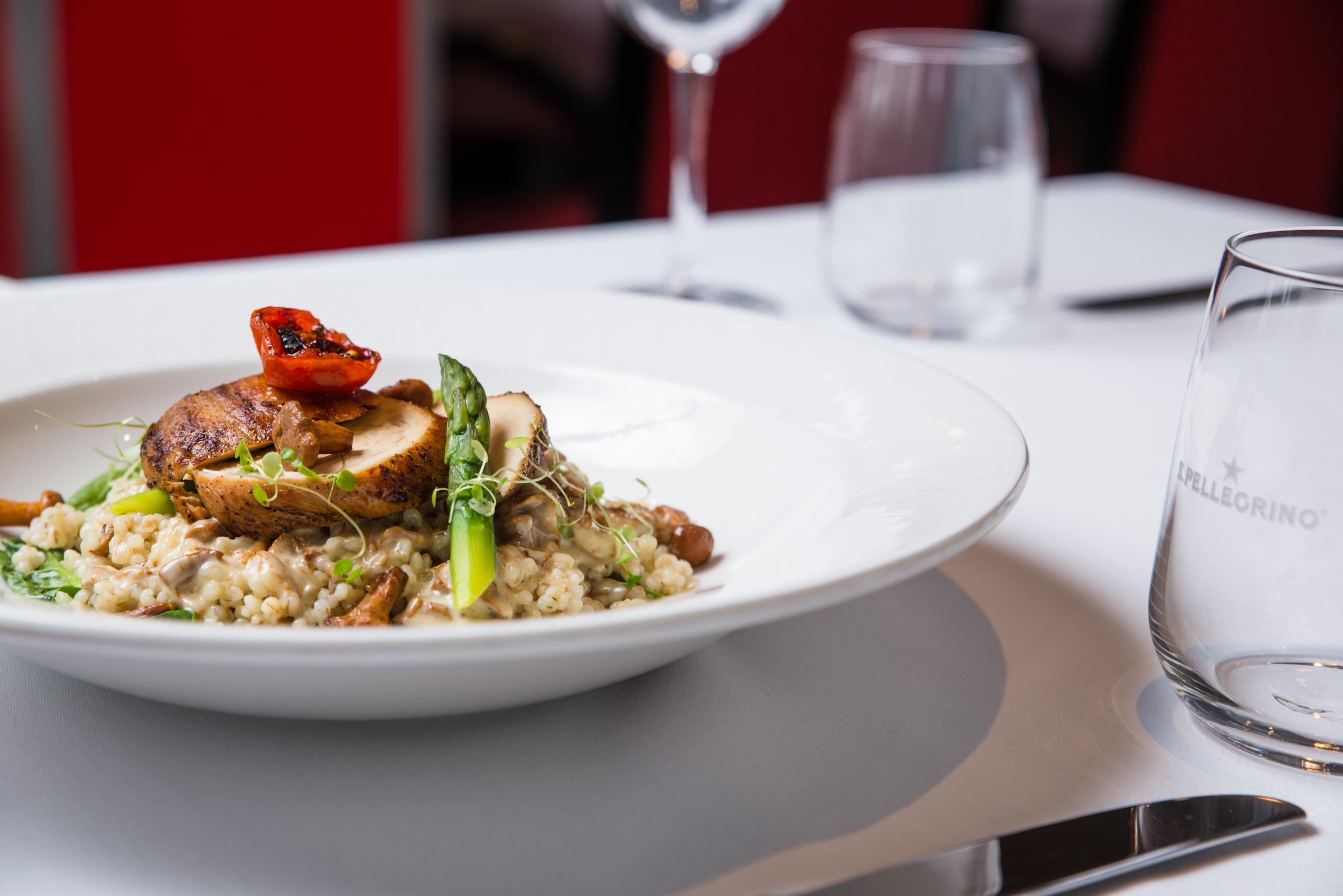 Restaurant Avalon Hotel & Conferences