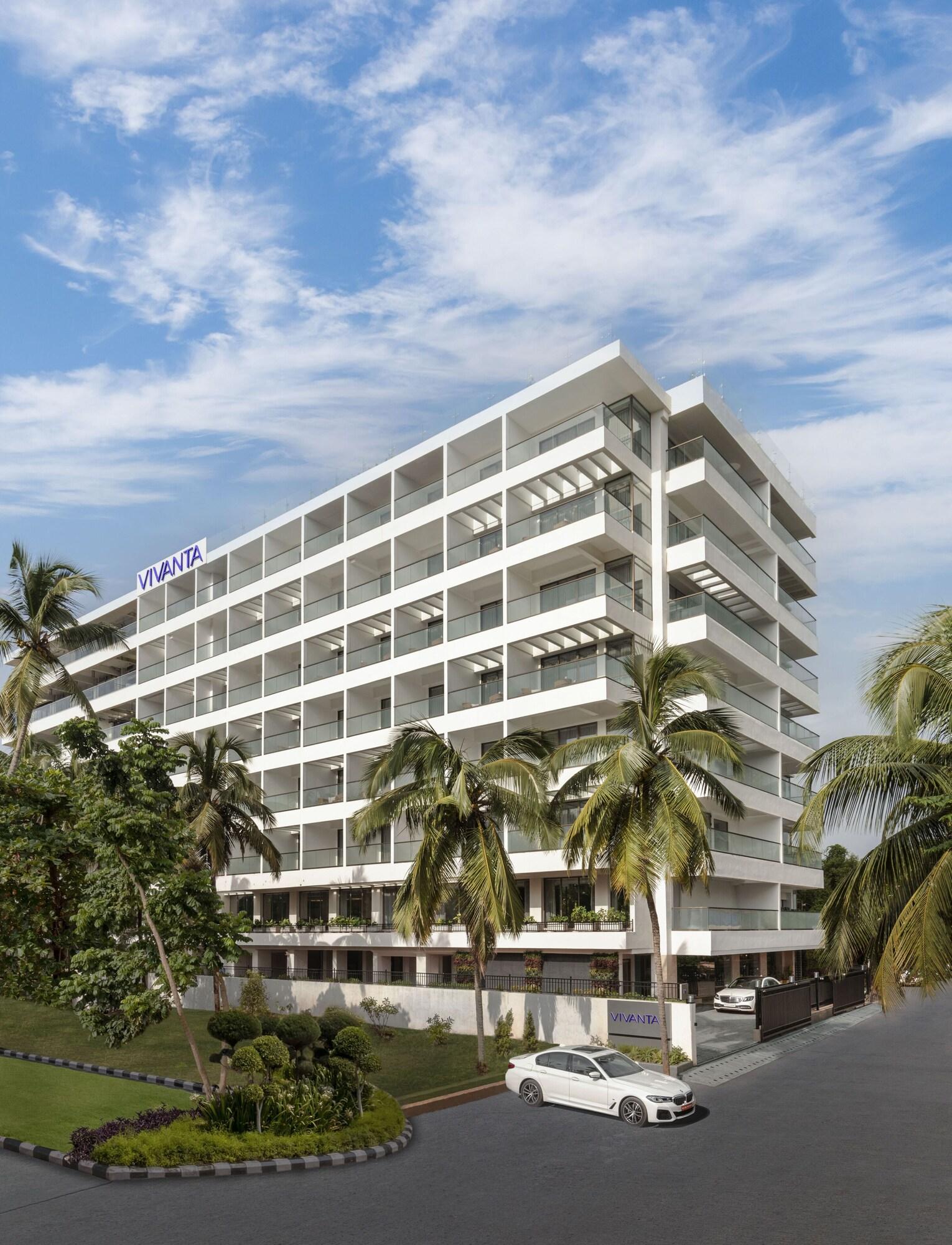 Vista Exterior Vivanta Goa, Miramar