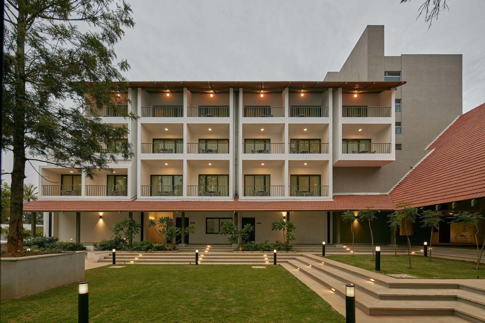 Vista Exterior Signature Club Resort