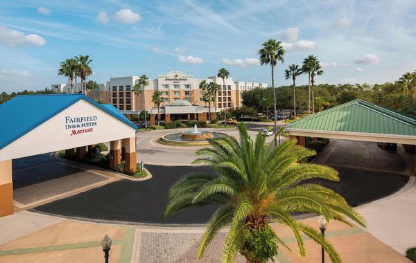 SpringHill Suites Orlando Lake Buena Vista Marriott Village - Hoteles cerca de Walt Disney World en Orlando