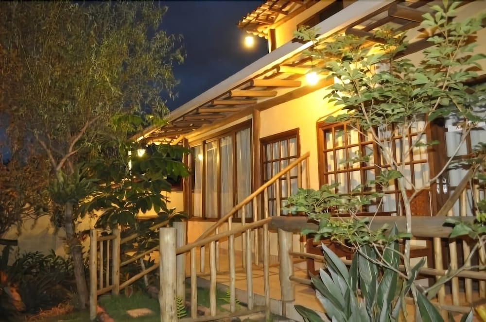 Vista Exterior Pousada Aurora