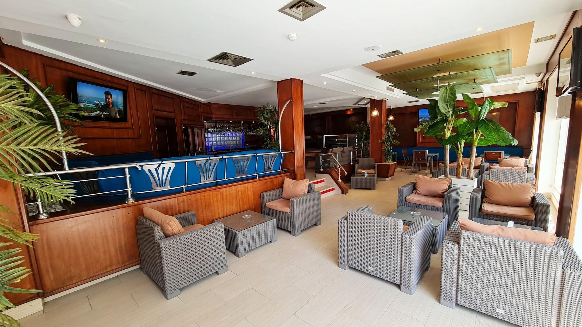 Bar/Salón Hotel KHELLA