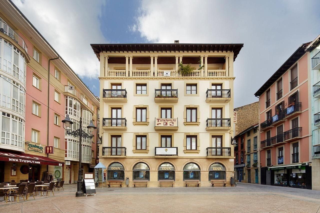 Vista Exterior Musika Plaza Pentsioa