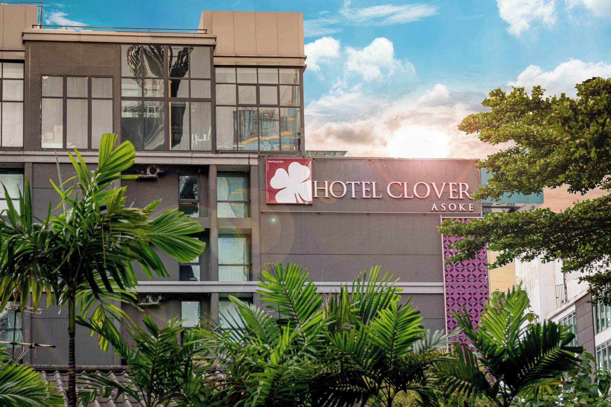 Vista Exterior Hotel Clover Asoke