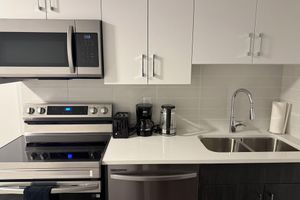 Alquiler Vacacional - Peace Haven. Cozy, lovely home away from home (Basement).