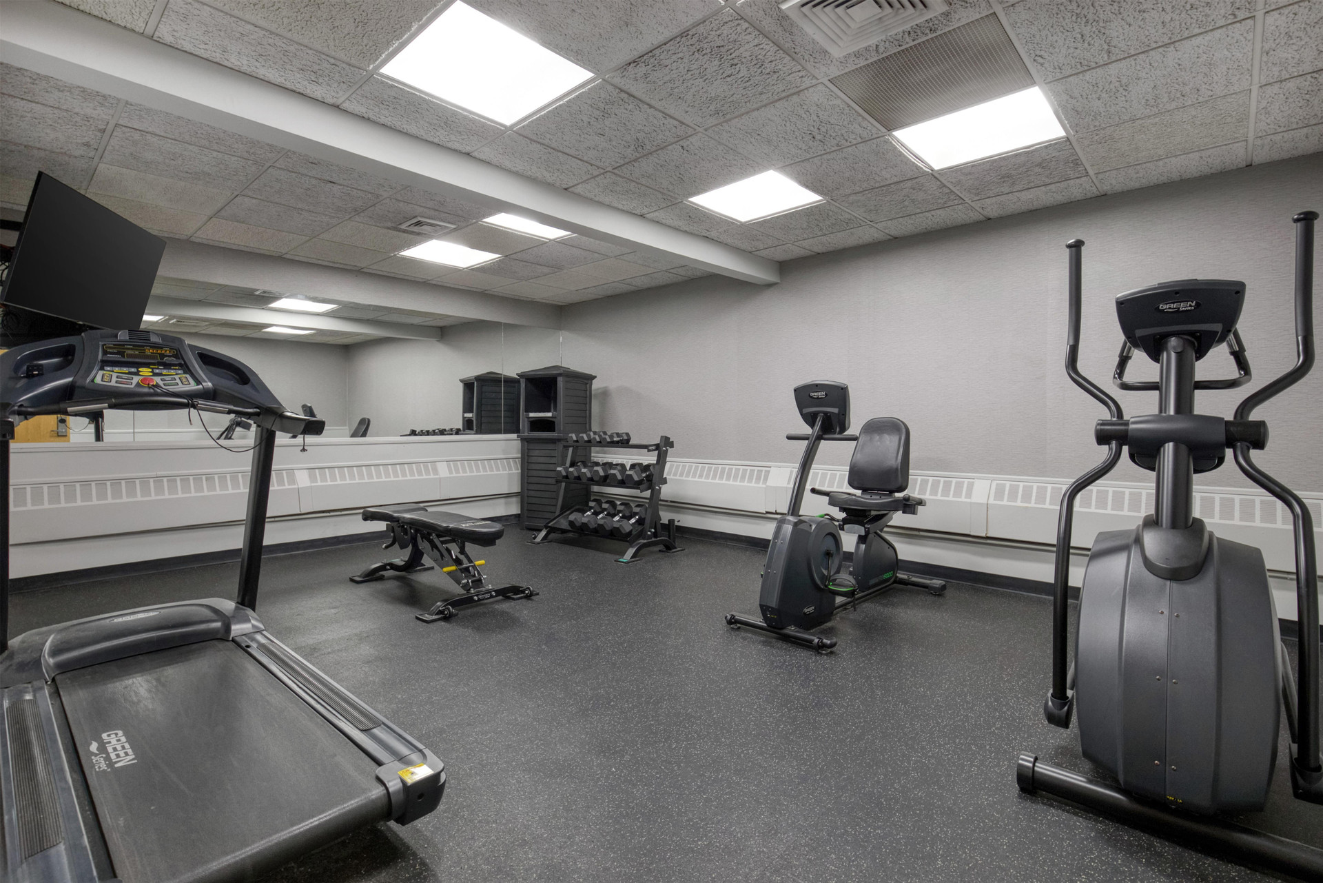 Gimnasio Best Western Woodhaven Inn