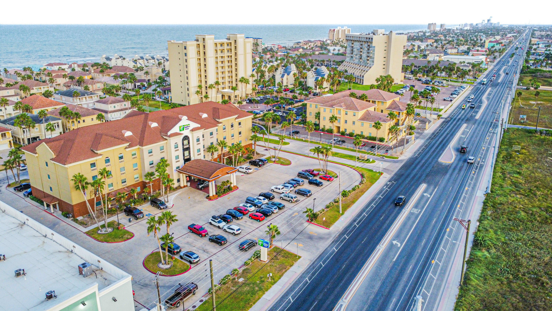 Vista Exterior Holiday Inn Express Hotel & Suites South Padre Island by IHG