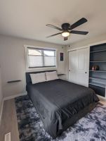 Alquiler Vacacional - Beautiful, Modern, Quiet, Comfy & Private with a Big Back Yard - 30+ day stays