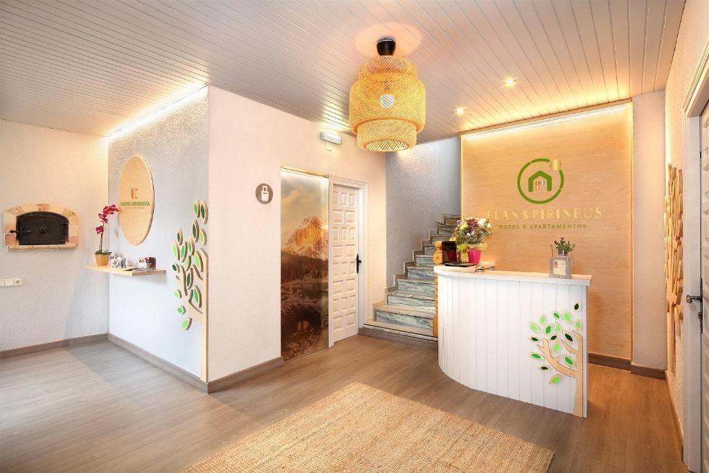 Vista Lobby Hotel Boutique Mediodía & Apartments