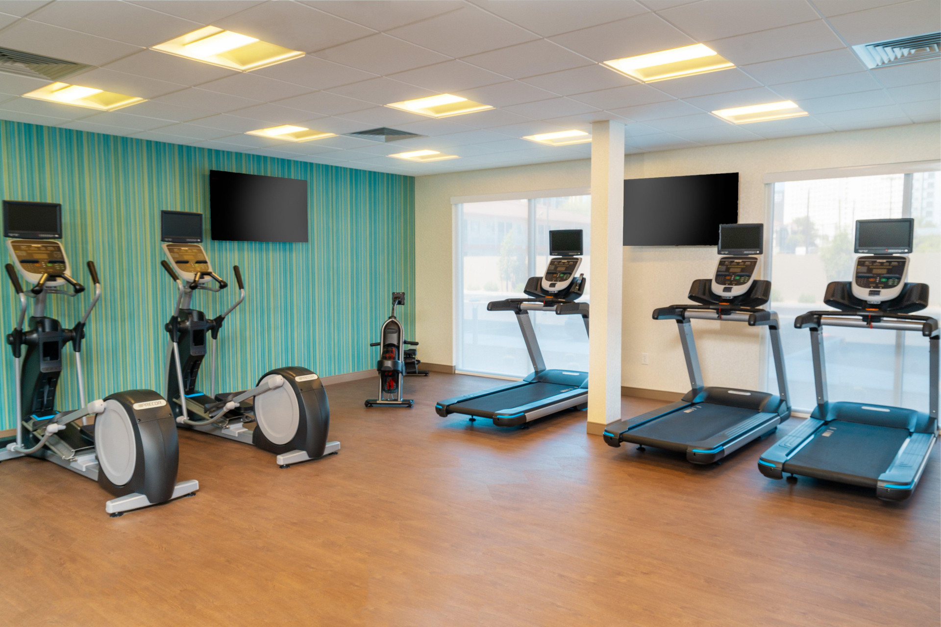 Instalaciones Recreativas Holiday Inn Express & Suites Las Vegas - E Tropicana by IHG