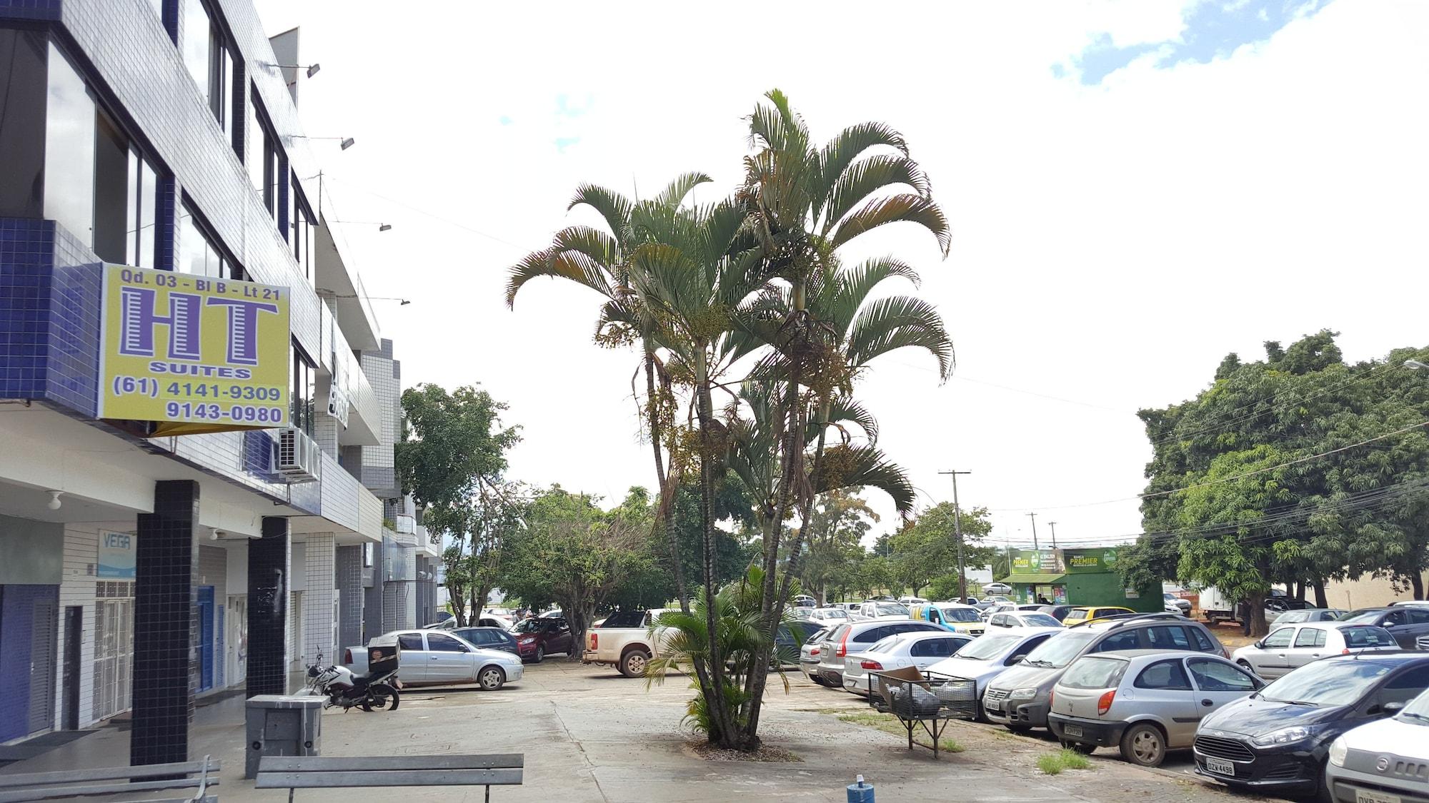 Vista da fachada HT Suites Mobiliadas