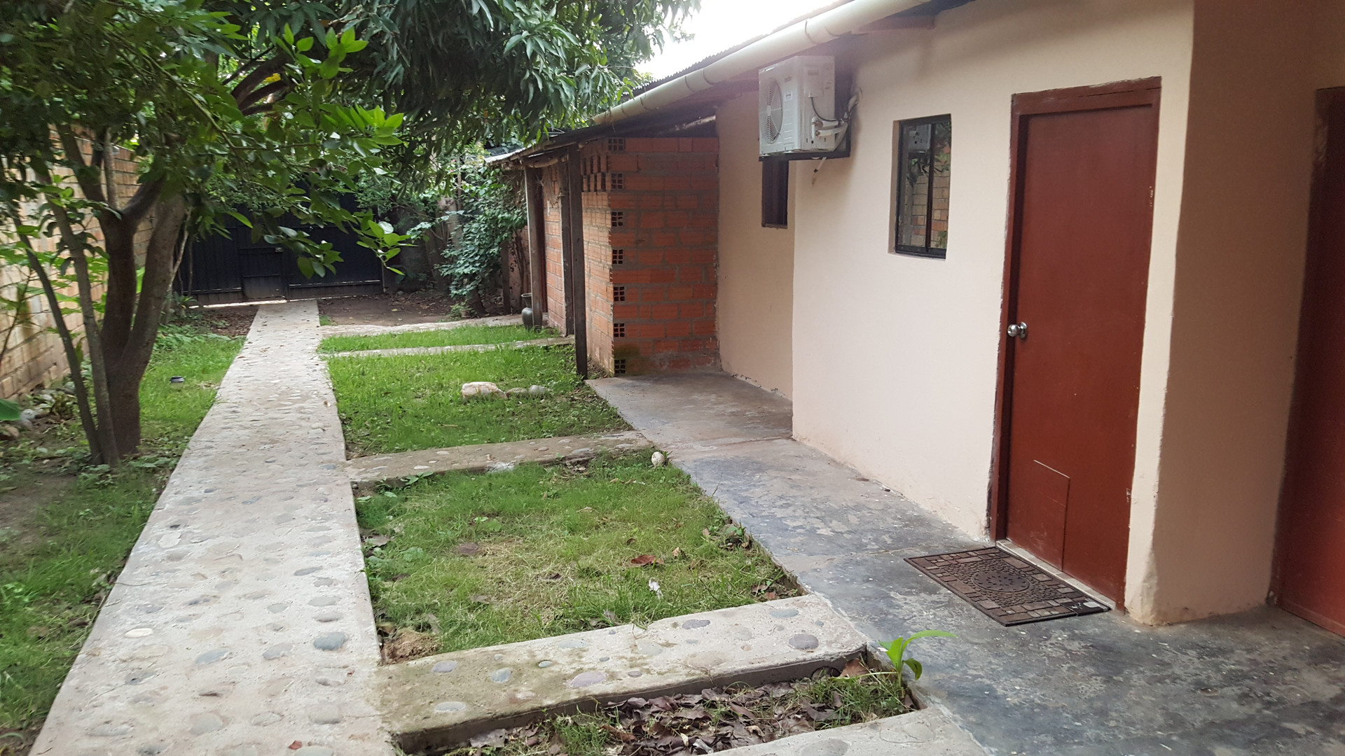 Vista Exterior Tarapoto Shack