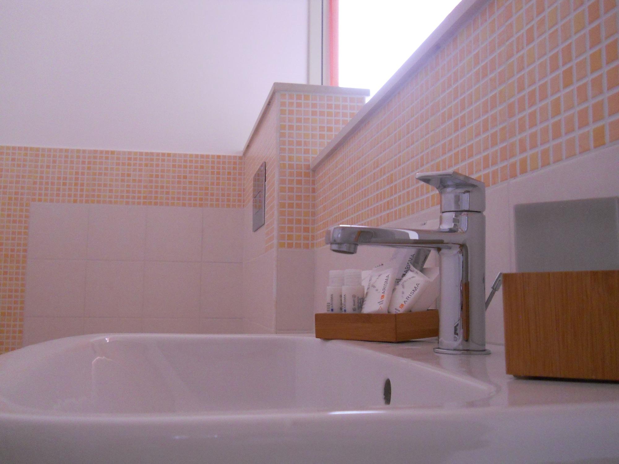 Equipamiento de Habitación Bed and Breakfast "CIELO & MARE" Pozzallo (RG)  (CIR 19088008C101573)